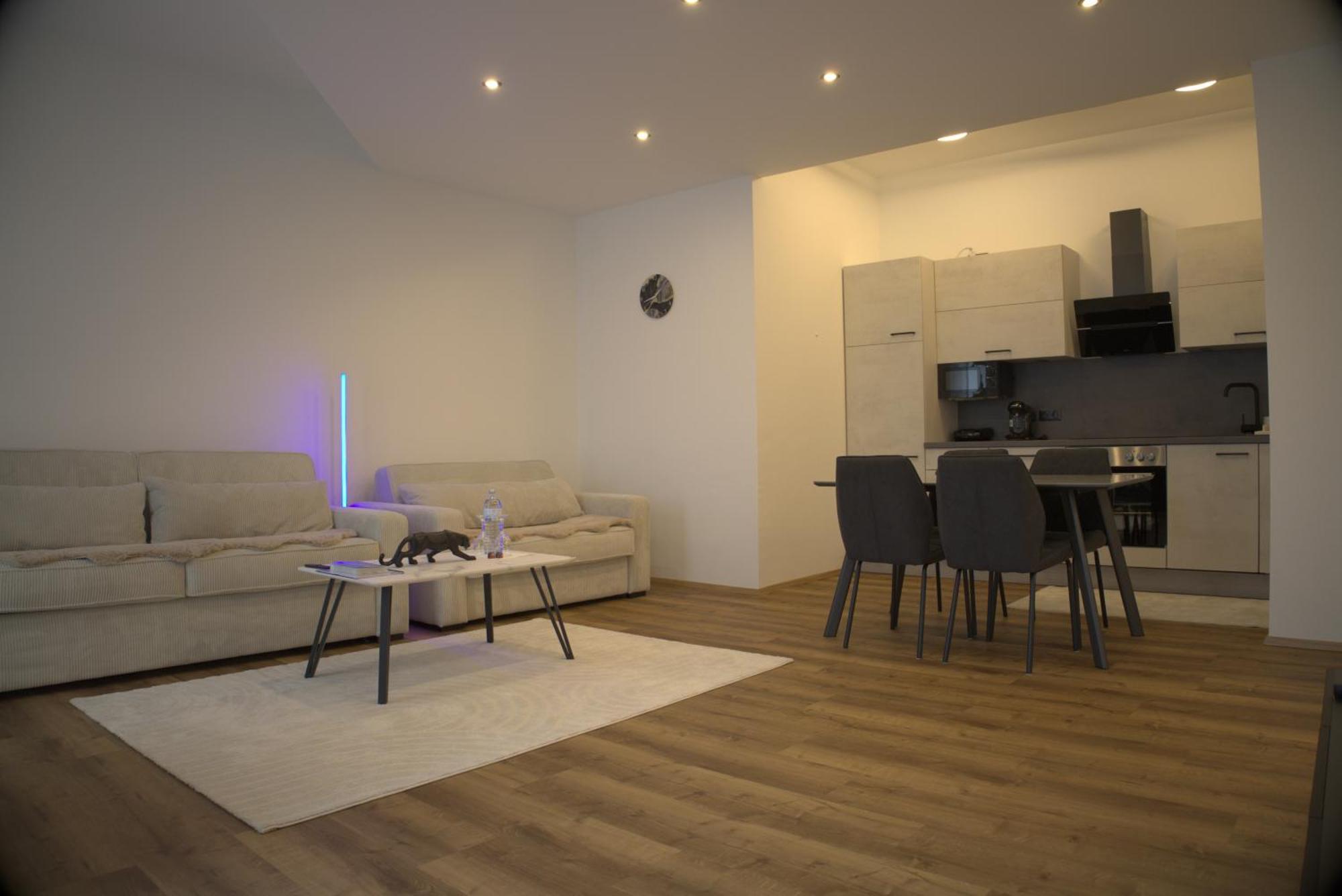 Dc Lofts I Modernes Loft In Der Stadt Salzburg Fuer Bis Zu 5 Personen Экстерьер фото